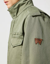 Męska Kurtka Zimowa Wrangler Field Jacket Dusty Olive Green 112357273 W4F1013993